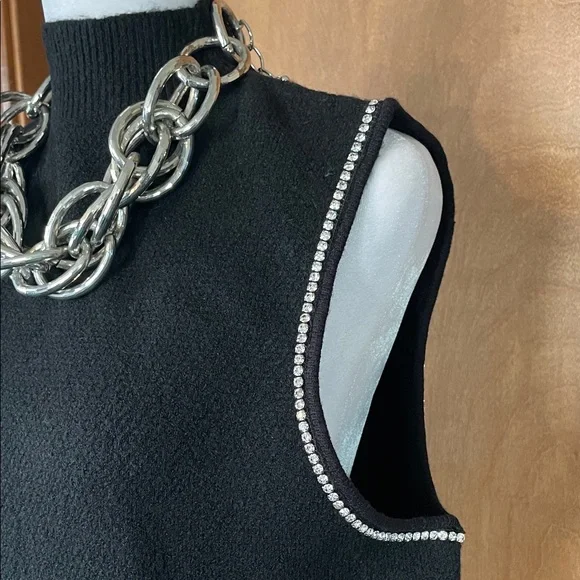 Elegant Sleeveless, Sweater Maxi by Express - Picture 5 of 17